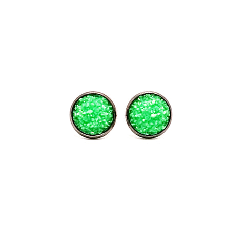 Screamin' Green Studs