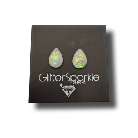 White Glimmer Teardrop Studs